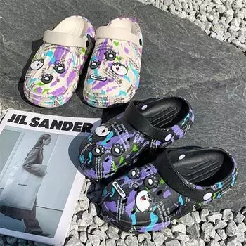 Мужская нескользящая летняя пляжная обувь 2024 г.: Толстая подошва, дизайн с отверстиями, ленивые тапочки для ношения на открытом воздухе 42-43 (Runs small)