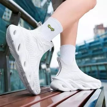 Мужская обувь 2024 года, новые летние дышащие сетчатые повседневные носки с мягкой подошвой, молодежные спортивные туфли с одной педалью 36