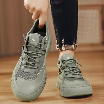 Мужская обувь 2024 года, весна, модные новые мужские кроссовки с низким верхом, спортивная обувь для бега, толстая подошва, износостойкая сетка, дышащая, защита труда, тренд 39 чёрный