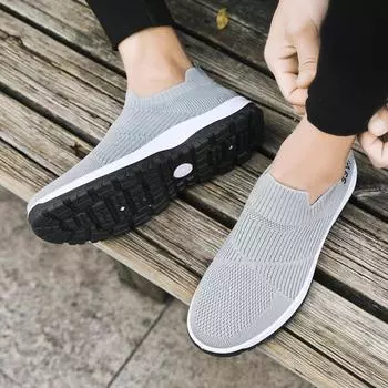 Мужская обувь 2025 года, весна, новые дышащие сетчатые туфли для пап, мужская спортивная обувь для ходьбы, нескользящая удобная повседневная обувь 39 чёрный