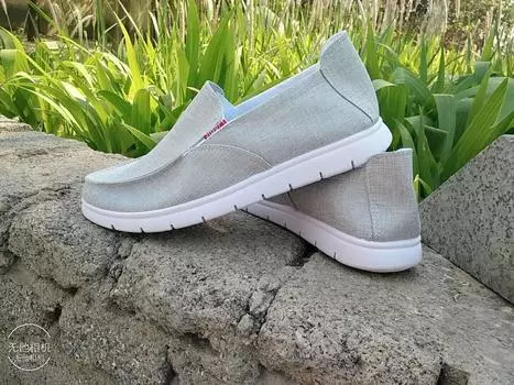 Мужская обувь, летняя парусиновая обувь, дышащие удобные уличные прогулочные кроссовки без шнуровки, классические мужские лоферы 39