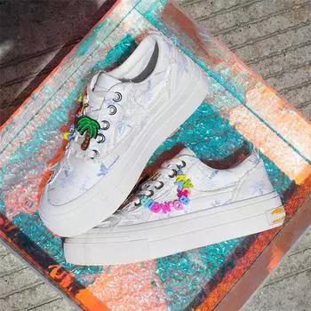 Мужская обувь, модные белые туфли, корейская версия, универсальная, меняющая цвет повседневная обувь, лето 2025, новые дышащие спортивные туфли 39