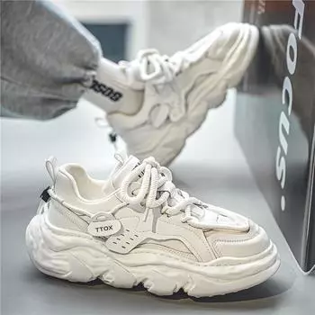 Мужская обувь на осень 2024 года. Новые подростковые туфли для спорта и отдыха. Маленькие белые туфли. Мужские туфли с толстой подошвой и завышенной подошвой. 39