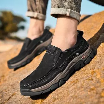 Мужская обувь на весну и осень, повседневная обувь для активного отдыха, натуральная кожа, туфли для пап среднего возраста, слипоны, износостойкие, нескользящие, на платформе, походные туфли 38 чёрный