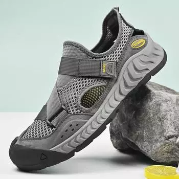 Мужская обувь с сеткой, лето 2024, полые дышащие слипоны с мягкой подошвой Baotou, уличные нескользящие кроссовки для отдыха 38 чёрный