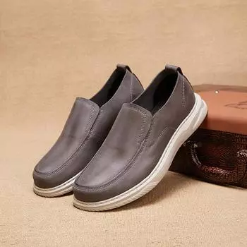 Мужская повседневная кожаная обувь 2024 года, весна/лето, круглый носок, удобная матовая воловья кожа, мужская обувь, лоферы, мужская обувь, деловая обувь 38 чёрный