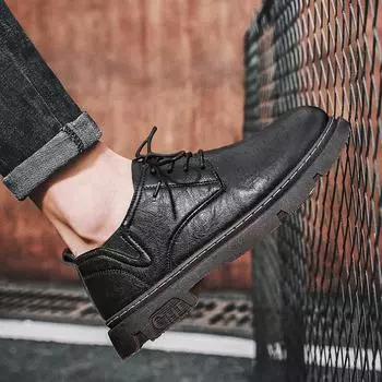 Мужская повседневная кожаная обувь. Высококачественная мужская обувь для отдыха. Удобная внутренняя тенденция. Модные роскошные кроссовки. Размер 39–44. Новинка. 40 чёрный