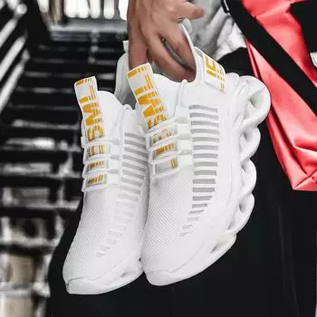 Мужская повседневная обувь 2024 года, летняя новая дышащая универсальная легкая беговая противоударная мужская спортивная обувь с толстой подошвой для ходьбы в спортзале 41 белый