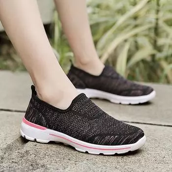 Мужская повседневная обувь, легкие дышащие прогулочные туфли, нескользящие спортивные модные кроссовки, повседневная обувь с сеткой для тренировок EU:40 розовый/чёрный