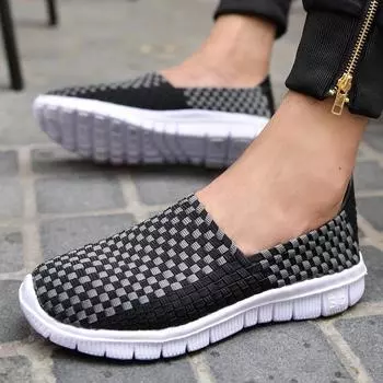 Мужская прогулочная обувь без шнуровки. Легкие повседневные вязаные лоферы. Кроссовки. Удобная рабочая обувь. Тканые прогулочные туфли для мужчин. Дышащие кроссовки. 35