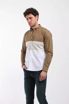 Мужская рубашка с длинным рукавом светло-коричневого цвета