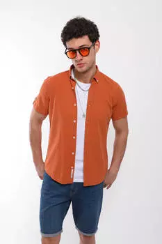 Мужская рубашка с коротким рукавом