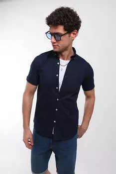 Мужская рубашка с коротким рукавом и карманом темно-синяя