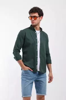Мужская рубашка стандартного кроя с длинным рукавом зеленая