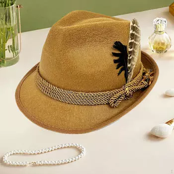 Мужская шляпа-хомбург для джазовой шапки, работающая на передвижном пивном фестивале Black Feathers