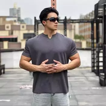 Мужская спортивная футболка с коротким рукавом, свободная, повседневная, однотонная, с V-образным вырезом M