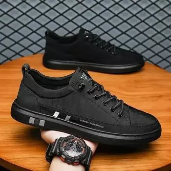 Мужская спортивная обувь на плоской подошве, брендовая дышащая мужская повседневная обувь, модные удобные кроссовки на платформе, на шнуровке, вулканизированная обувь 2024 39 чёрный