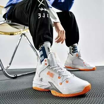 Мужская спортивная обувь. Высокие дышащие мужские баскетбольные кроссовки. Спортивная корзина для спортзала. Пригодные для носки Нескользящие мужские тренировочные мужские кроссовки. Оригинальная обувь. 45