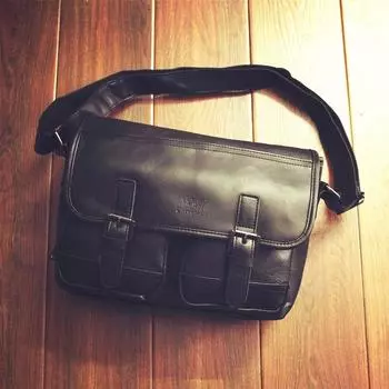 Мужская сумка через плечо в стиле ретро, большая вместительная британская мужская сумка на плечо, студенческий рюкзак, сумка для отдыха One Size чёрный