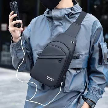 Мужская сумка-мессенджер большой вместимости на грудь и плечо с зарядкой через USB серый