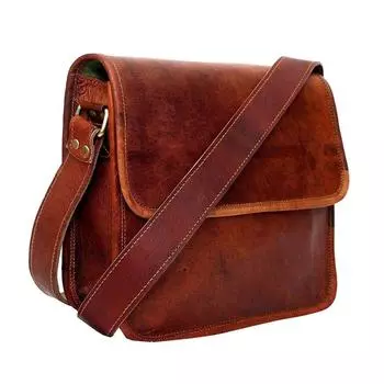 Мужская сумка-мессенджер из натуральной козьей кожи коричневого цвета через плечо...