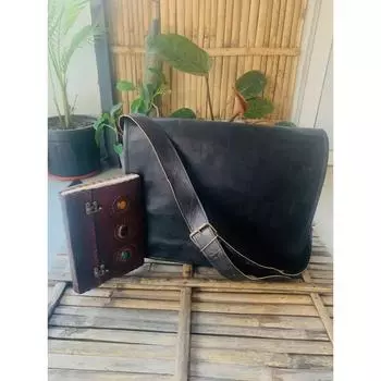 Мужская сумка-мессенджер из натуральной козьей кожи в винтажном стиле, черная ( Бесплатный кожаный коричневый дневник с тремя камнями, размер - 8 x 6 дюймов ) 11 x 15 x 4 in чёрный