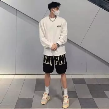 Мужская толстовка с капюшоном весной и осенью, свободная и модная универсальная куртка с буквенным принтом, мужская толстовка с длинными рукавами, повседневный топ M чёрный