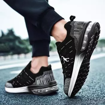 Мужская весенне-осенняя легкая противоскользящая модная амортизирующая беговая обувь на мягкой подошве 36 чёрный