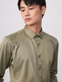 Мужская всесезонная классическая рубашка стандартного кроя — удобная, слегка эластичная ткань, однотонная, с длинными рукавами, не требующая глажки рубашка, легкая в уходе 39 белый