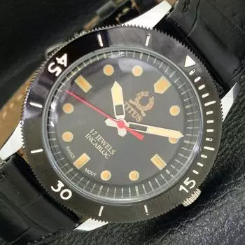 МУЖСКИЕ 40 ММ ВОССТАНОВЛЕННЫЕ ШВЕЙЦАРСКИЕ ЧАСЫ TITUS С ПОВОРОТНЫМ БЕЗЕЛЕМ И ЧЕРНЫМ ЦИФЕРБЛАТОМ a430771-2 R104-a430771