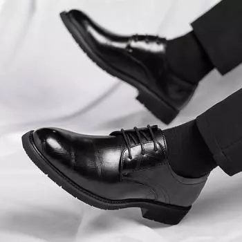 Мужские черные кожаные туфли с низким верхом: Универсальный британский формальный и повседневный стиль на все времена года 44