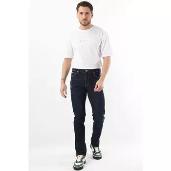 Мужские джинсы классического кроя темно-синие