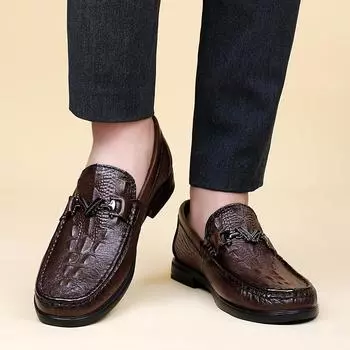 Мужские кожаные туфли из натуральной кожи с рисунком под крокодила. Роскошные мужские туфли для свадьбы, вечеринки, отдыха на природе, бизнеса. Мокасины без застежек. 37 коричневый