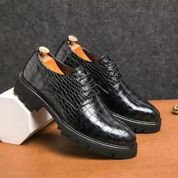 Мужские кожаные туфли на толстой подошве с увеличенным острым носом 42 чёрный
