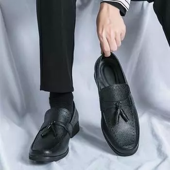 Мужские кожаные туфли Tassel Slip-On для мужчин на плоской подошве, кожаные модные туфли для банкета, походные туфли, удобные деловые туфли для вождения 38 чёрный