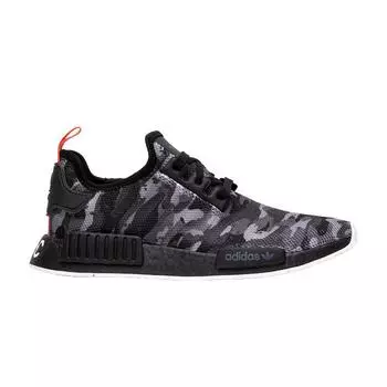 Мужские кроссовки adidas NMD_R1 NYC Black Camo G28414