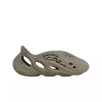 Мужские кроссовки Adidas Yeezy Foam RNNR Stone Sage GX4472