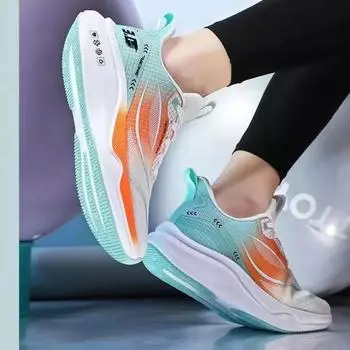 Мужские кроссовки для бега, повседневная обувь для спорта на открытом воздухе, модные кроссовки из дышащей сетки, легкая спортивная обувь для тренировок 39 чёрный