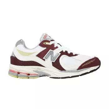 Мужские кроссовки New Balance Up There x 2002R Backyard Legends II красные, бордовые, белые M2002RUP 44