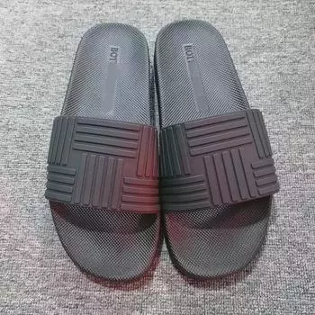 Мужские летние тапочки с открытым носком и толстой нескользящей подошвой в клетку 41 зелёный