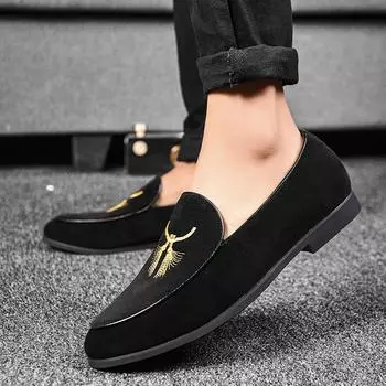 Мужские лоферы с вышивкой, остроконечные слипоны для вождения 39 чёрный