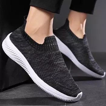 Мужские модные модные кроссовки большого размера 39-46 с дышащей супермягкой подошвой 39 чёрный