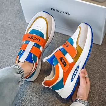 Мужские модные низкие кроссовки в тон, корейская версия, кожаная поверхность, молодежная персонализированная обувь на платформе, всесезонные кроссовки для бега у студентов 39