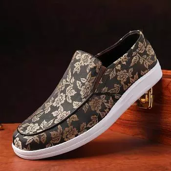Мужские мокасины 2024 года, повседневная обувь из дышащего толстого материала, удобная нескользящая износостойкая цветочная платформа, золотистая повседневная обувь 39 красный