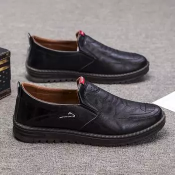 Мужские осенние повседневные кожаные мокасины без застежек: Дышащие туфли для вождения на низком каблуке 41 чёрный