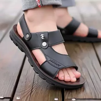 Мужские сандалии, летняя кожаная мягкая подошва, нескользящая пляжная обувь 2025 года, новый повседневный тренд больших размеров для ношения на улице, сандалии 38 чёрный