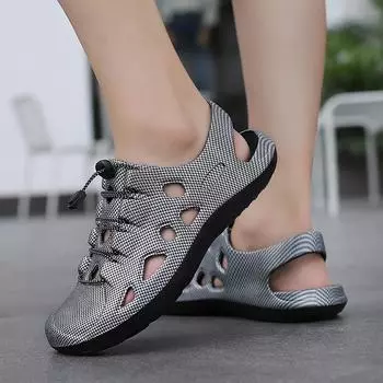 Мужские сандалии, новые модные легкие сандалии большого размера, мужские уличные пляжные дышащие пляжные удобные удобные крутые туфли 39 чёрный