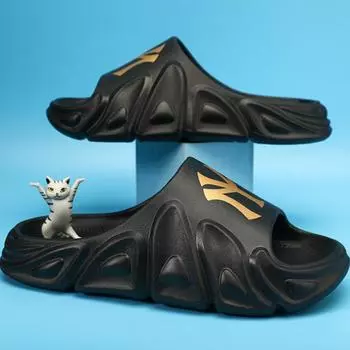 Мужские тапочки. Дышащие и нескользящие тапочки на толстой подошве. Тапочки для отдыха. Пляжные тапочки. 40-41 белый