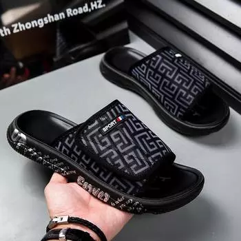 Мужские тапочки, летняя одежда 2024 года, новые высококачественные нескользящие и износостойкие с мягкой подошвой, одно слово, спортивные пляжные сандалии 39