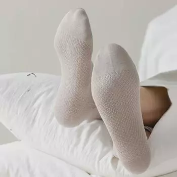 Мужские ультратонкие летние деловые сетчатые носки Zhuji — дышащие и дезодорирующие чёрный